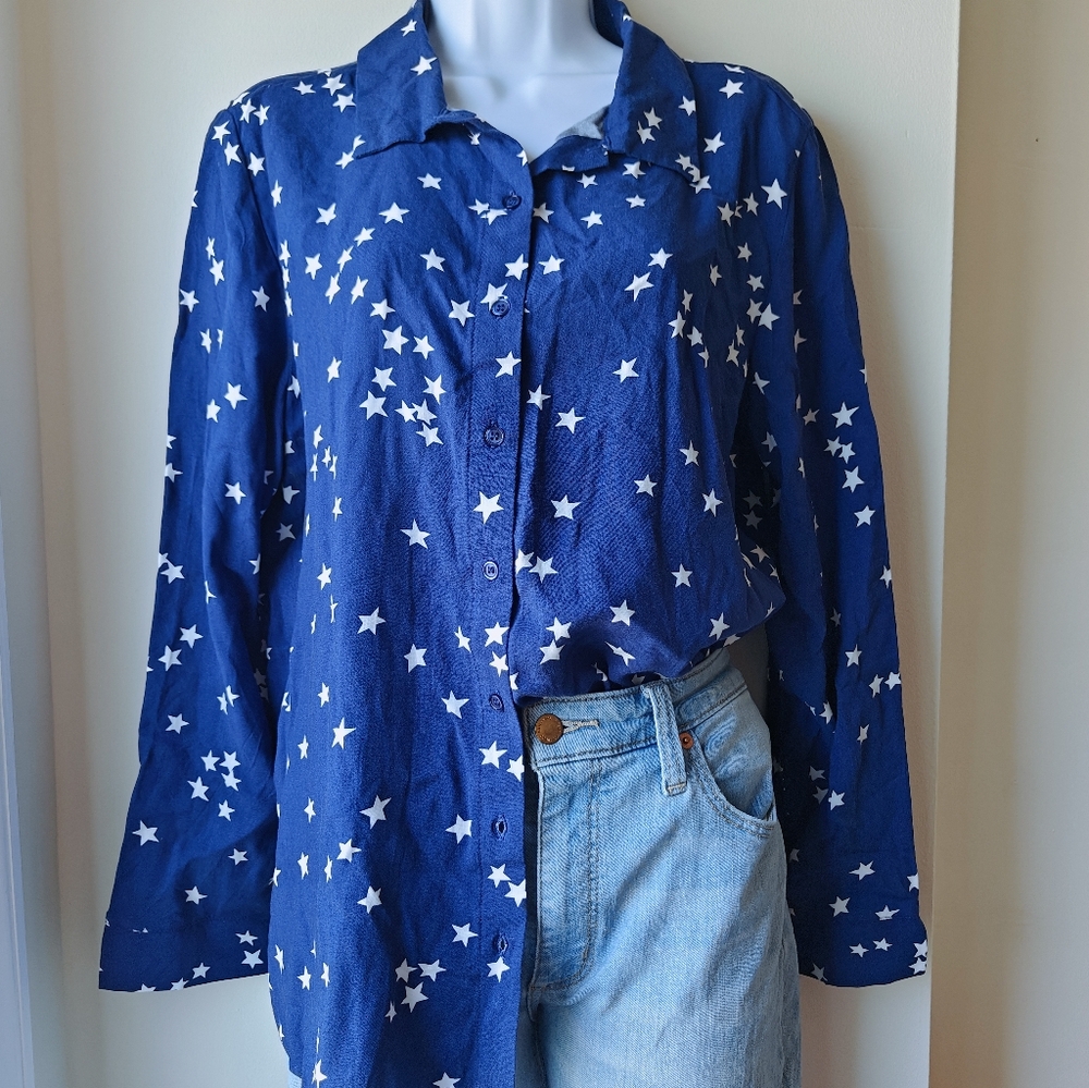 Blue Star Print Blouse Grand & Greene